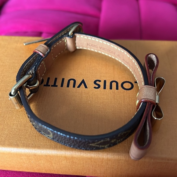 Louis Vuitton Dog Collar/Bracelet & Dust Bag - Picture 6 of 16